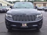 Used 2015 Jeep Grand Cherokee Altitude image 2