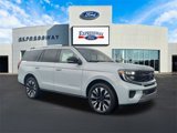 New 2025 Ford Expedition Platinum image 4