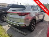 Used 2022 Kia Sportage LX image 4