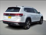 New 2025 Volkswagen Atlas SEL image 5