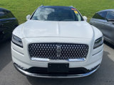 Used 2022 Lincoln Nautilus Reserve w/ Equipment Group 202A image 2