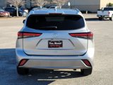Used 2020 Toyota Highlander Platinum image 3