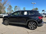 Used 2024 Volkswagen Taos SE image 5