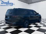 Used 2023 Jeep Wagoneer L Series II image 5