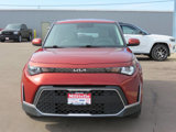 Used 2023 Kia Soul LX w/ LX Technology Package image 3