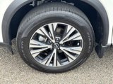 Used 2023 Nissan Rogue SV image 2