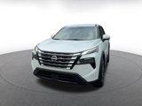Used 2024 Nissan Rogue SV image 5