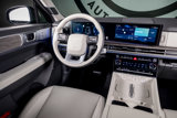 Used 2025 Hyundai Santa Fe Calligraphy image 6