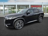 New 2025 Nissan Pathfinder Platinum image 2