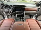 Used 2024 GMC Sierra 2500 Denali Ultimate image 4