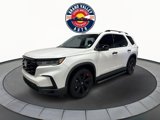 Used 2025 Honda Pilot Black Edition image 2