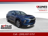 Used 2023 Chevrolet Blazer LT image 2