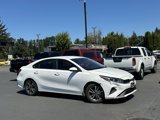 Used 2023 Kia Forte LXS image 2
