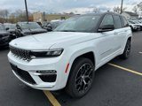New 2025 Jeep Grand Cherokee Summit image 5