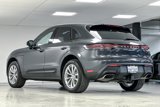 Used 2024 Porsche Macan image 3
