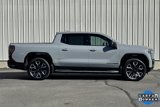 Used 2024 GMC Sierra EV Denali image 4