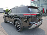 New 2025 Nissan Pathfinder Platinum image 3