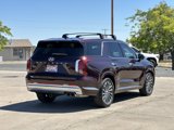 Used 2024 Hyundai Palisade Calligraphy image 3