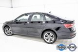 Used 2024 Volkswagen Jetta SE image 4