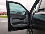 Used 2022 Ford F150 XLT image 3