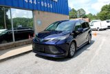 Used 2022 Toyota Sienna LE image 3