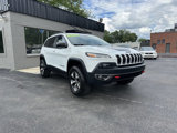 Used 2015 Jeep Cherokee Trailhawk image 2