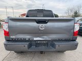 Used 2018 Nissan Titan SV w/ SV Convenience Package image 5