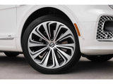Certified 2022 Bentley Bentayga image 6