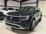 Used 2025 Volkswagen Atlas Cross Sport SE image 3