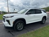New 2025 Chevrolet Traverse LT w/ Driver Confidence Package image 3