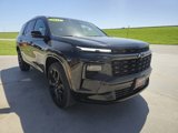 Used 2024 Chevrolet Traverse RS image 3