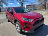Used 2021 Toyota RAV4 XLE image 3