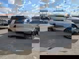 Used 2020 Ford Expedition Max Limited image 3