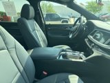 Used 2023 Buick Enclave Essence w/ Experience Buick Package image 5