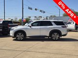 New 2025 Nissan Pathfinder Platinum image 3