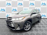 Used 2019 Toyota Highlander XLE image 2