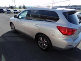 Used 2018 Nissan Pathfinder S image 4