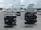 New 2025 Nissan Armada Platinum Reserve image 3