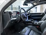 New 2025 Porsche Cayenne E-Hybrid image 4