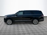 Used 2022 Lincoln Navigator L Reserve image 4