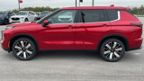 New 2025 Mitsubishi Outlander SE image 4