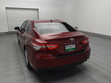 Used 2019 Toyota Camry LE image 5
