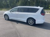 Used 2019 Chrysler Pacifica Limited image 4