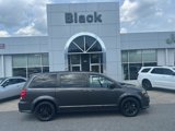 Used 2019 Dodge Grand Caravan SXT w/ Blacktop Package image 2