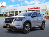New 2025 Nissan Pathfinder Platinum w/ Cargo Package image 2