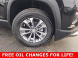 New 2025 Chevrolet Equinox LT w/ Safety and Technology Package image 2