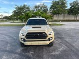 Used 2017 Toyota Tacoma TRD Sport w/ Tow Package (A/T) image 2