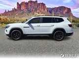 New 2025 Volkswagen Atlas Peak Edition SE image 3