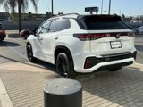 New 2025 Volkswagen Tiguan SE R-Line image 3
