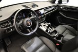 Certified 2025 Porsche Macan image 4